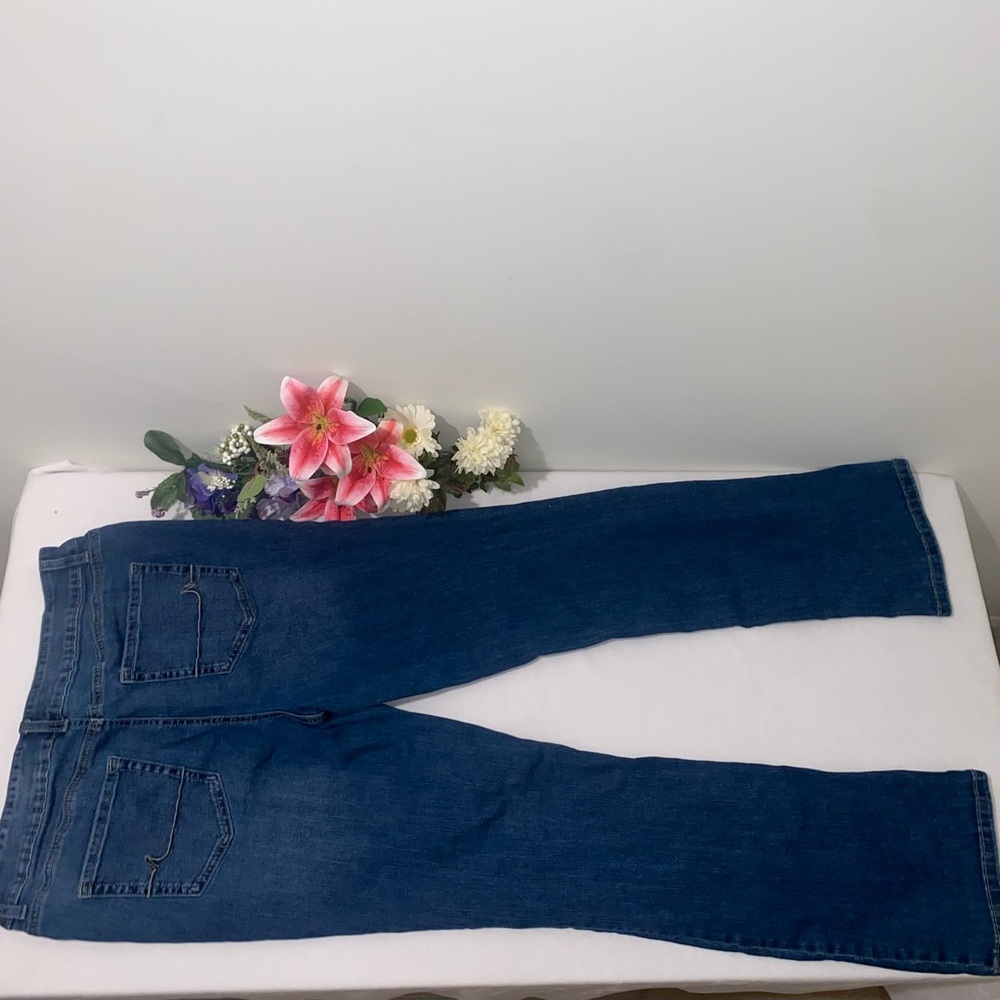 Blue Mid-Rise Denim Jeans - Picture 3 of 6
